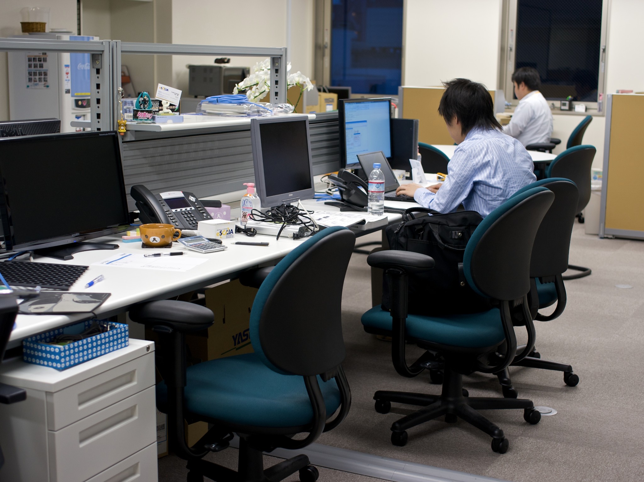 ヘルプデスク エリア