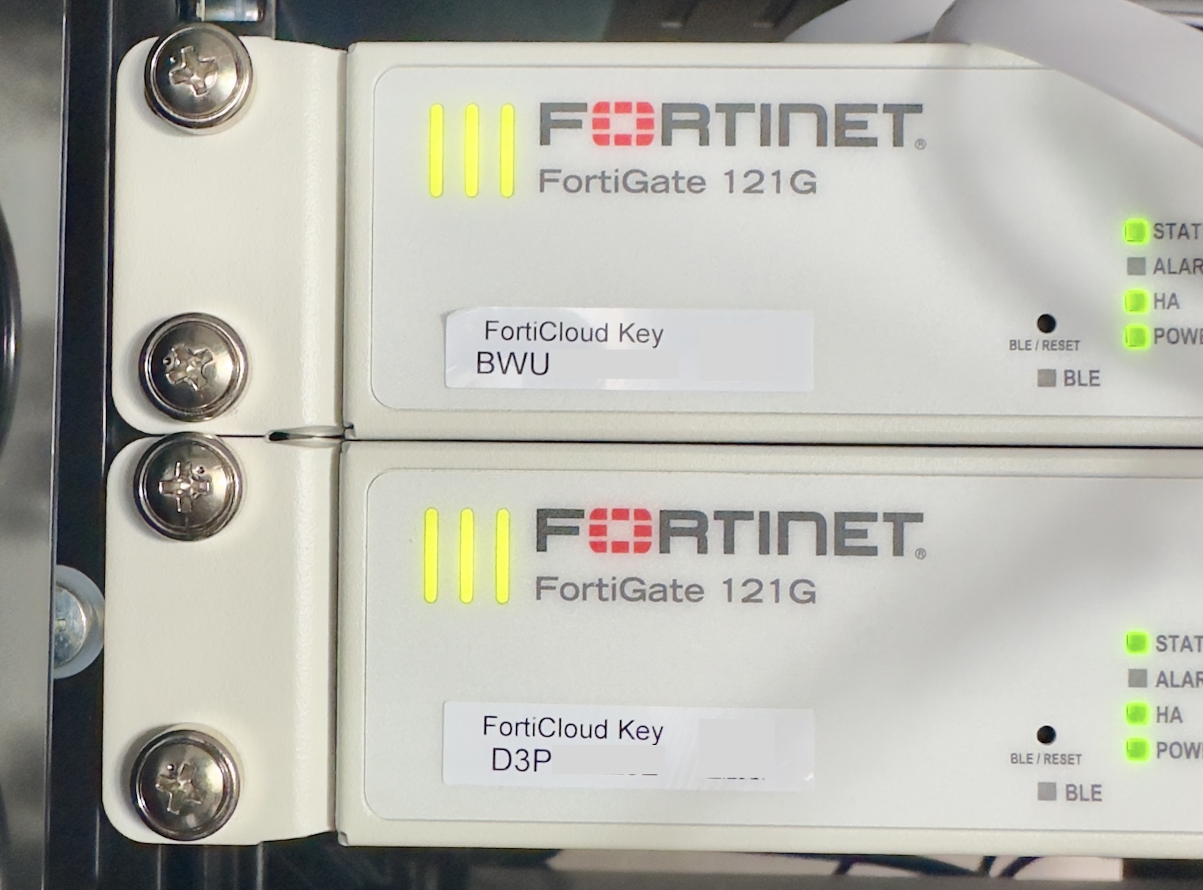 高可用性構成のFortiGateファイアウォール